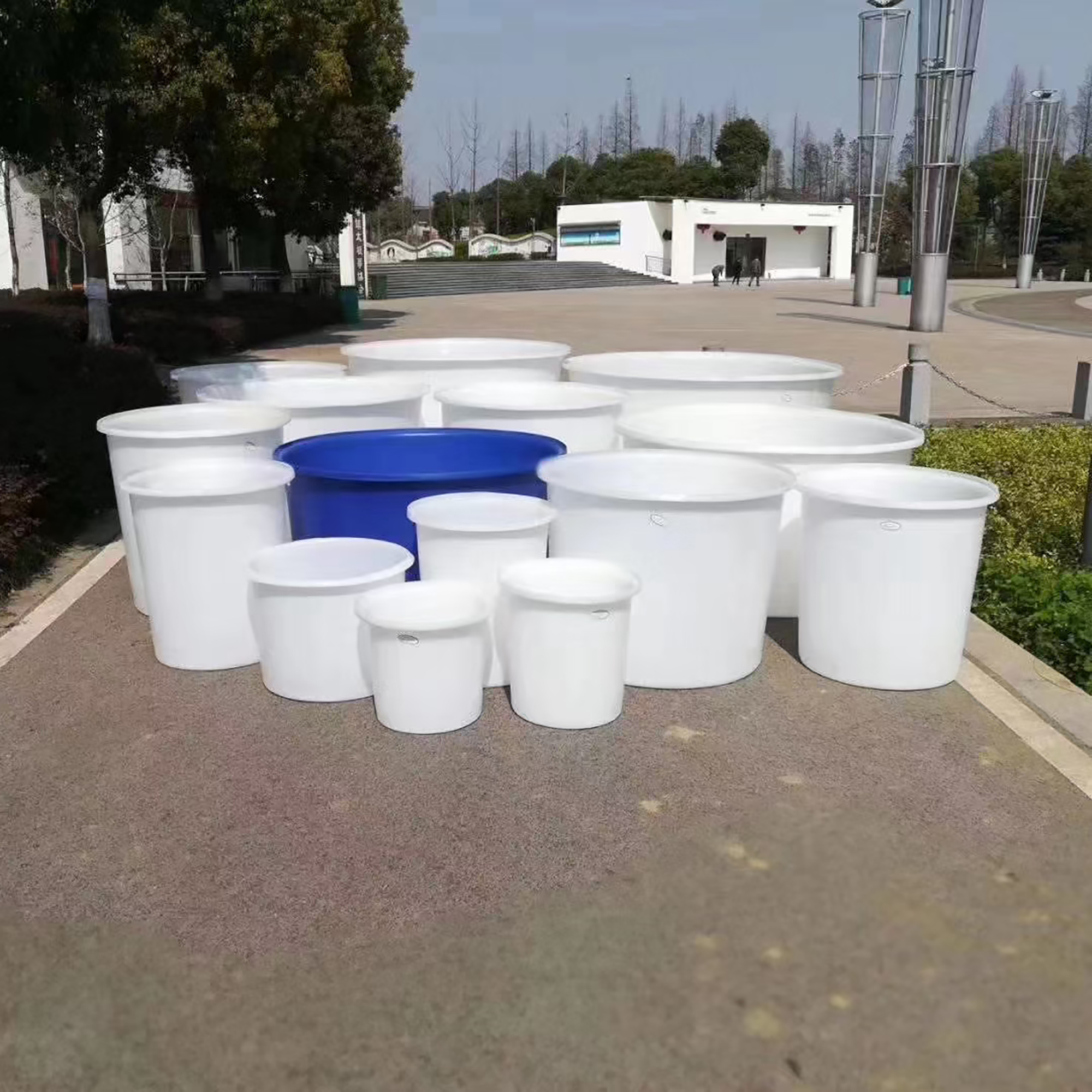 PE水箱适合存储什么液体？